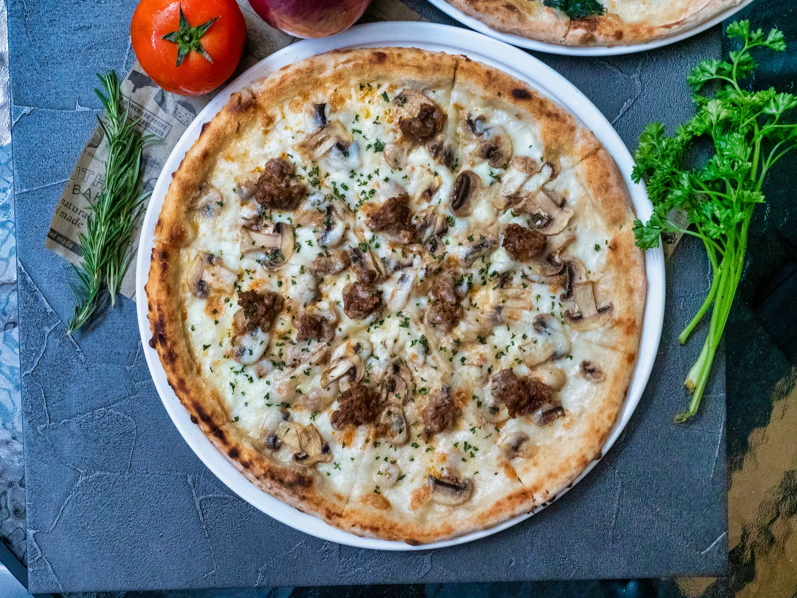 Boscaiola pizza