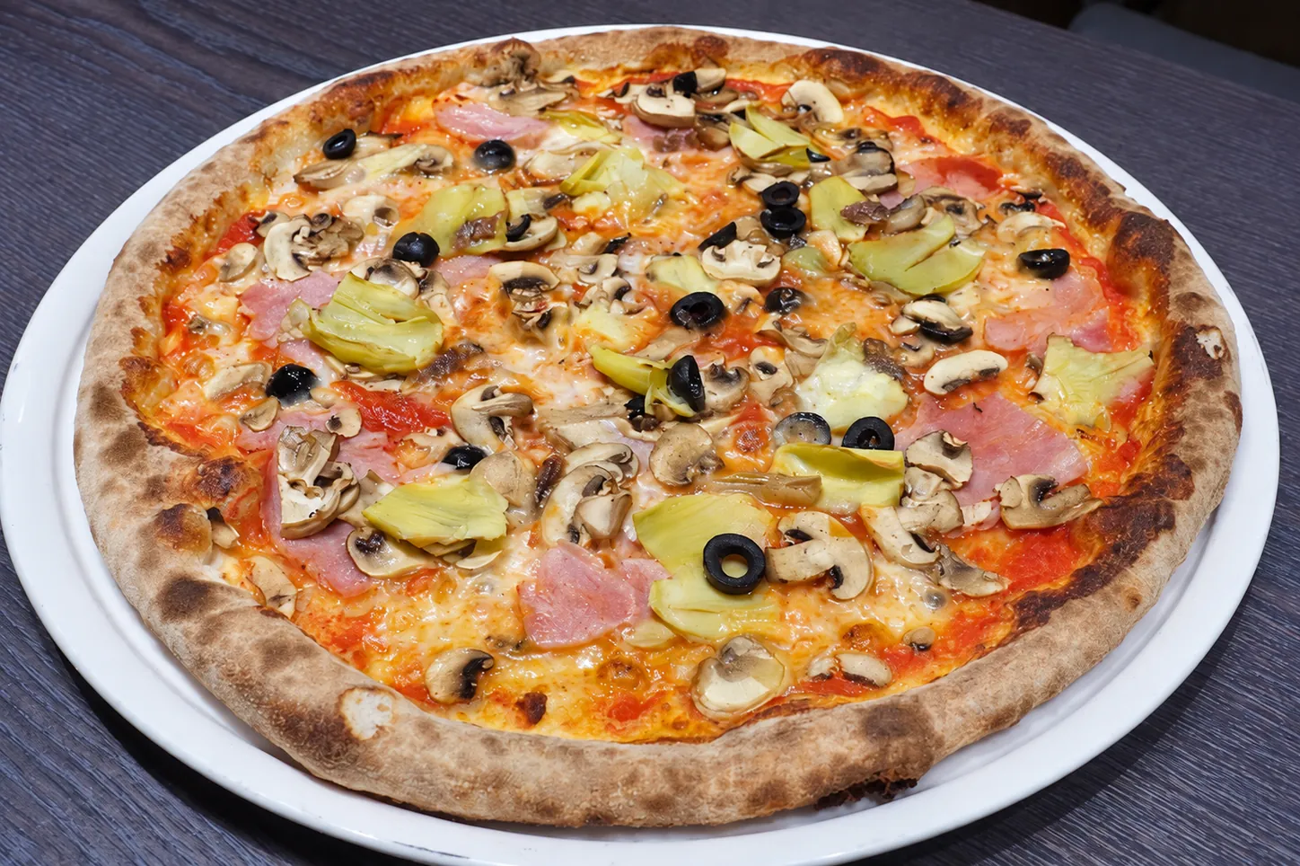 Pizza Persé Capricciosa