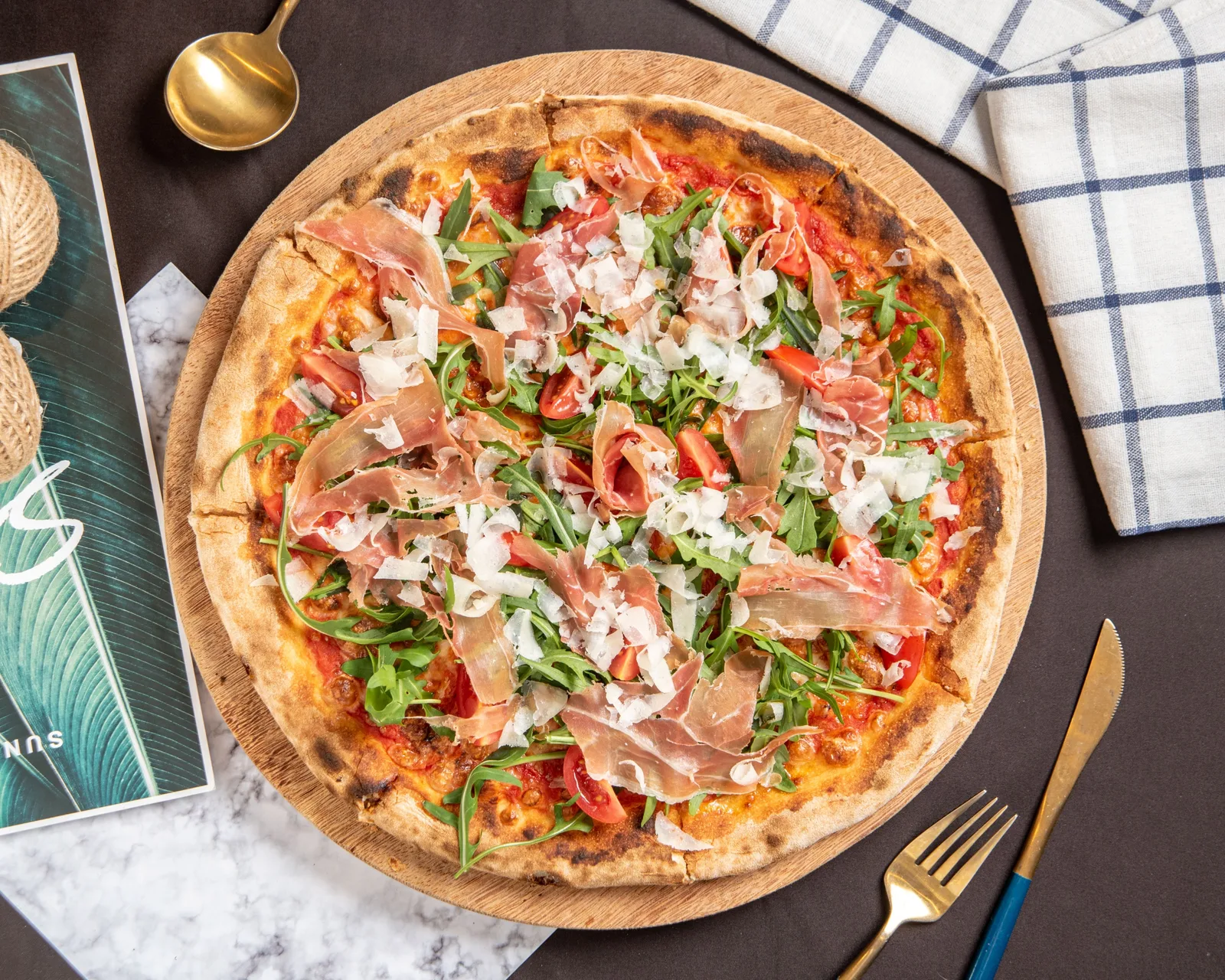 Pizza Persé Prosciutto e Rucola